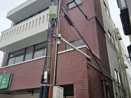 平塚市S店舗ビル大規模改修工事｜外壁からの雨漏り改善・ALC外壁塗装・防水工事施工事例